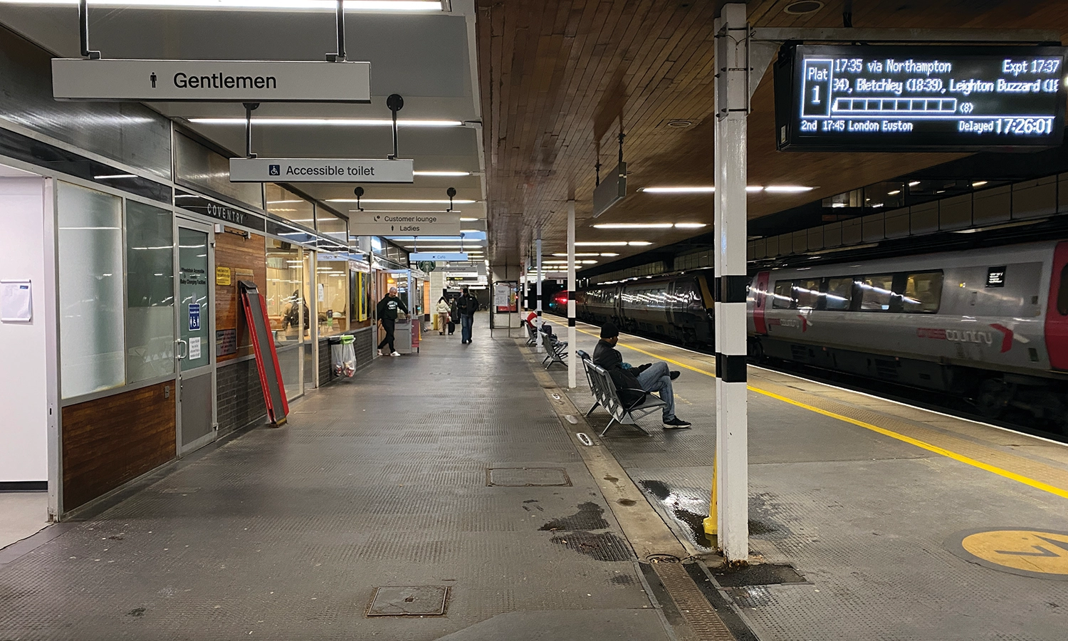 Platform emergency lighting